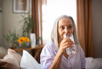 Image for Elder Care Tips for Seniors to Stay Hydrated in the Heat