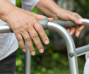 Helping Seniors Overcome the Fear of Using Mobility Aids