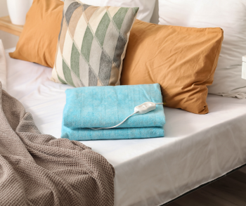 Helping Seniors Understand Cold and Heat Therapy